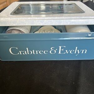 Crabtree & Evelyn Nantucket Blue Tin Gift Set